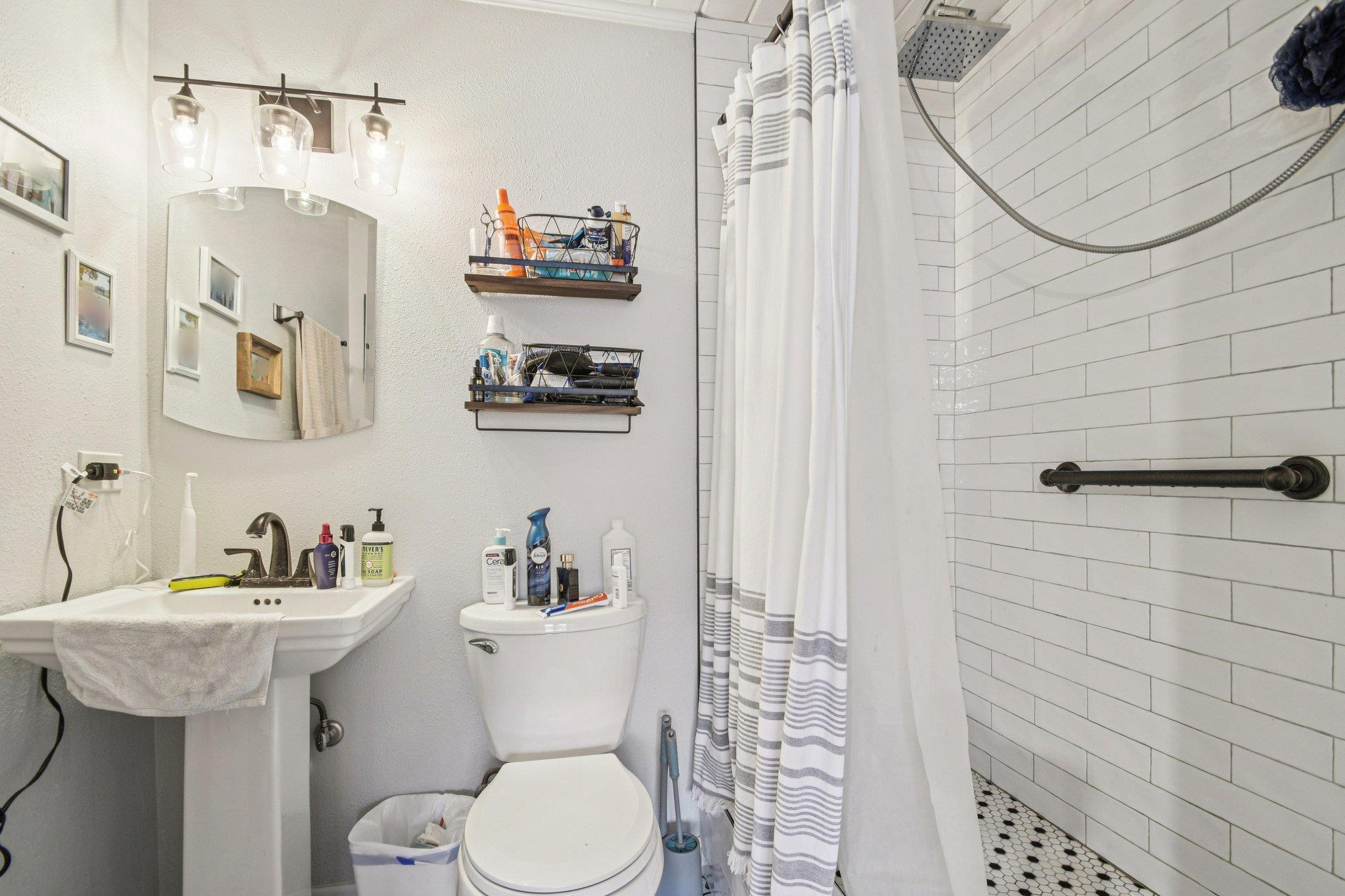 2108 River Hills Rd, Austin, TX 78733