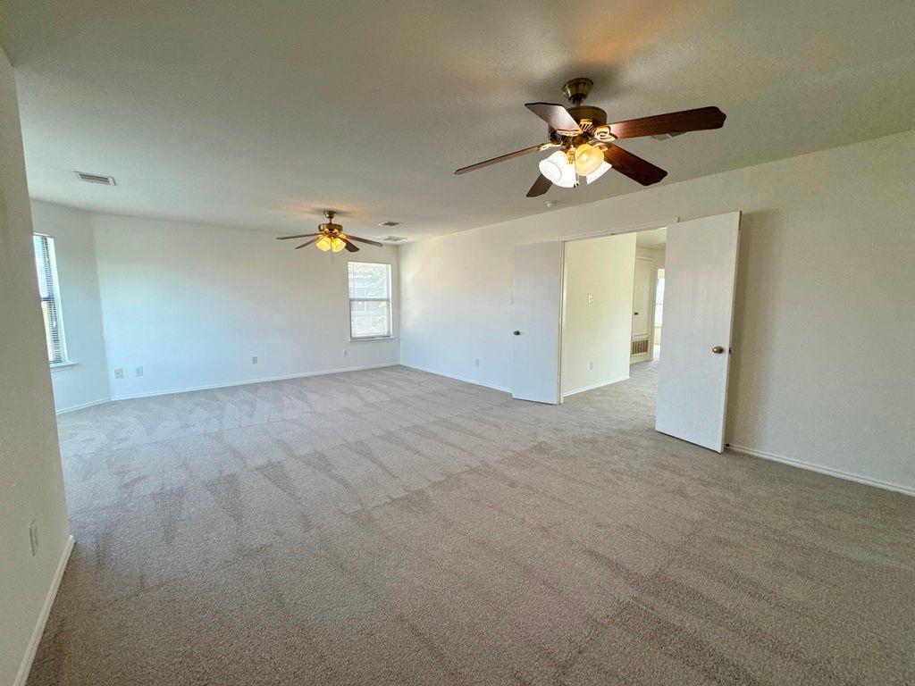 2013 Rim Rock Dr, Leander, TX 78641