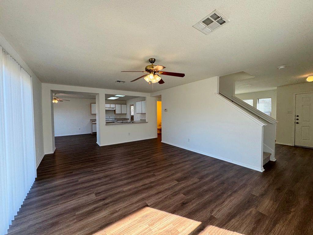 2013 Rim Rock Dr, Leander, TX 78641