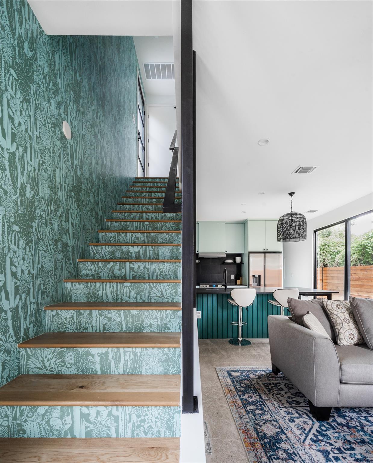 1103 Cherico St # 2, Austin, TX 78702