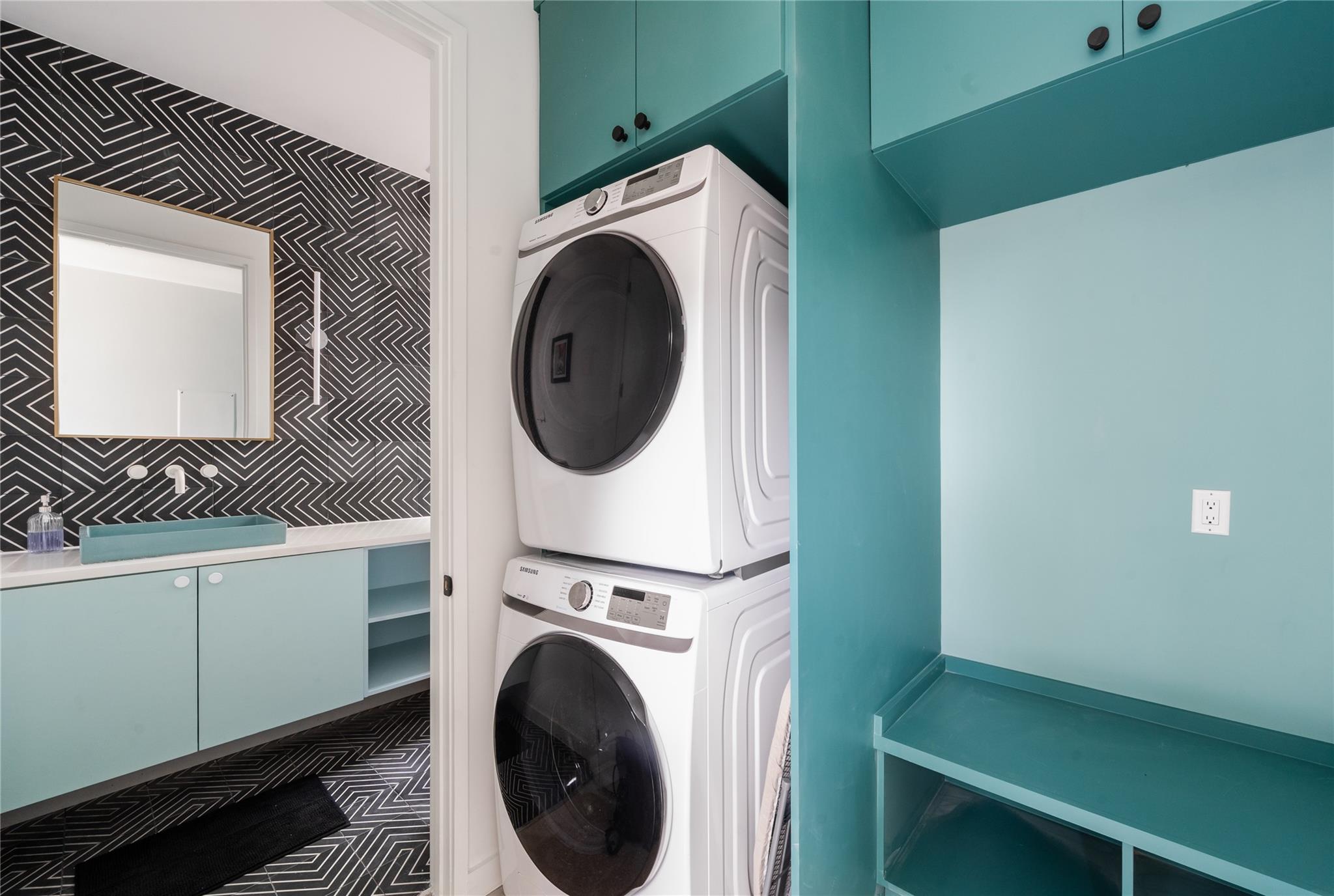 1103 Cherico St # 2, Austin, TX 78702