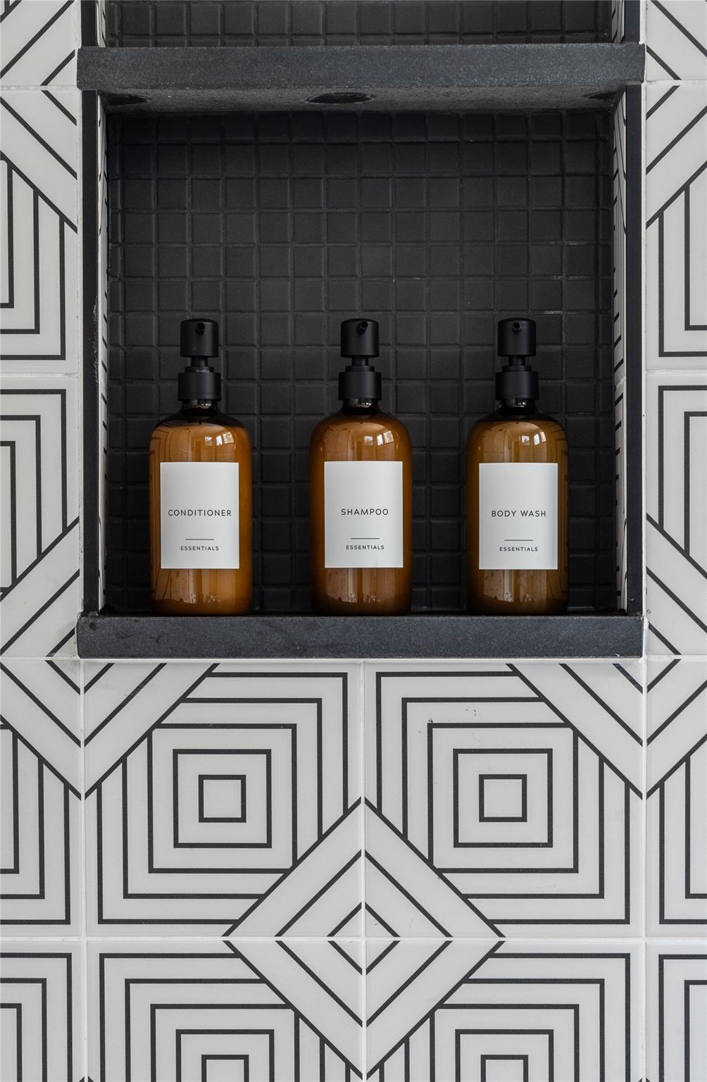 1103 Cherico St # 2, Austin, TX 78702