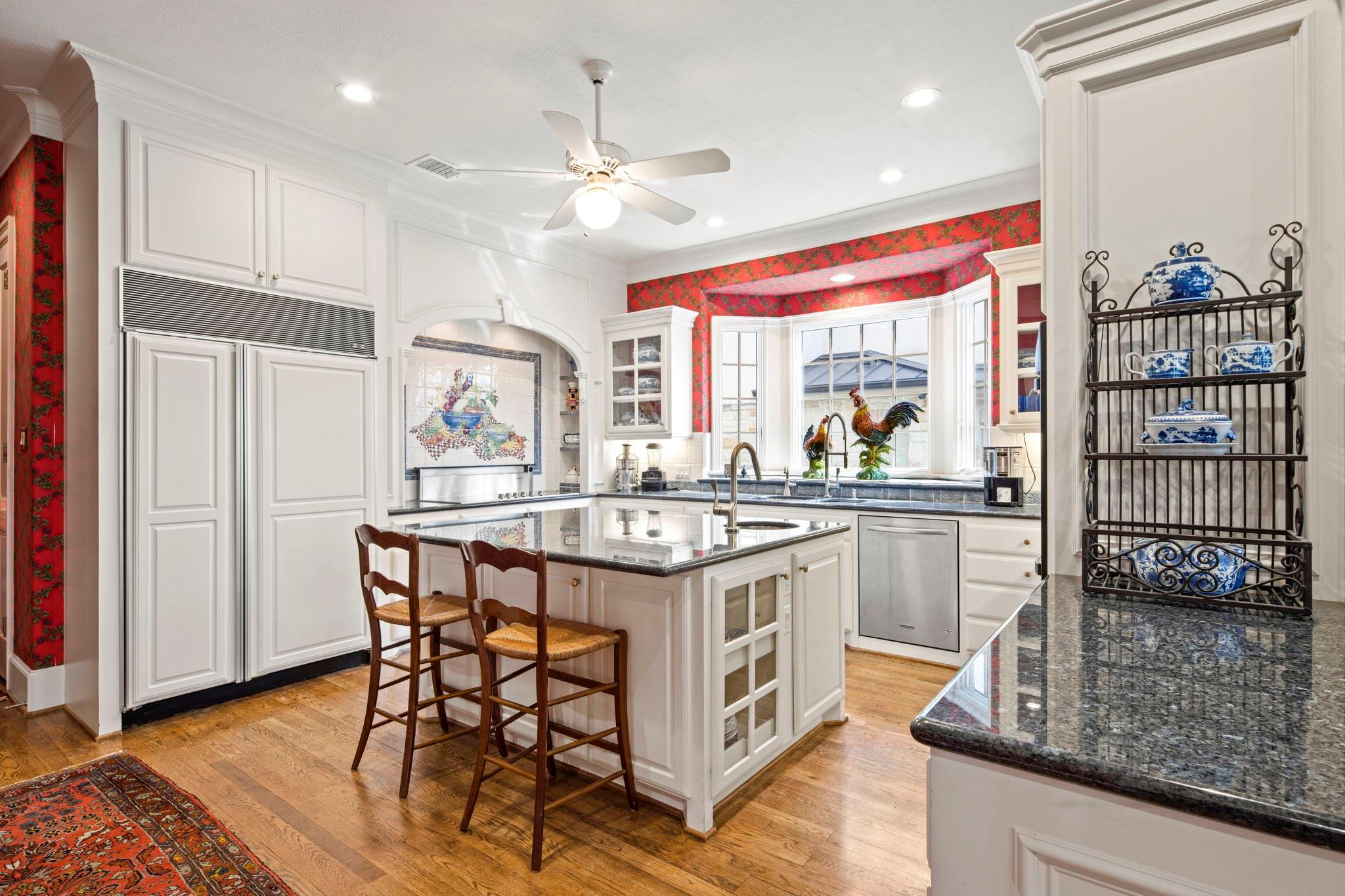 124 Florentine, Horseshoe Bay, TX 78657