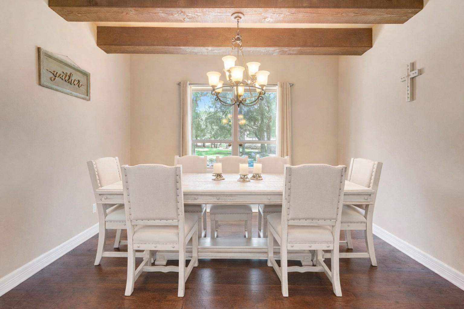 304 Pheasant Meadow Mdw, Liberty Hill, TX 78642