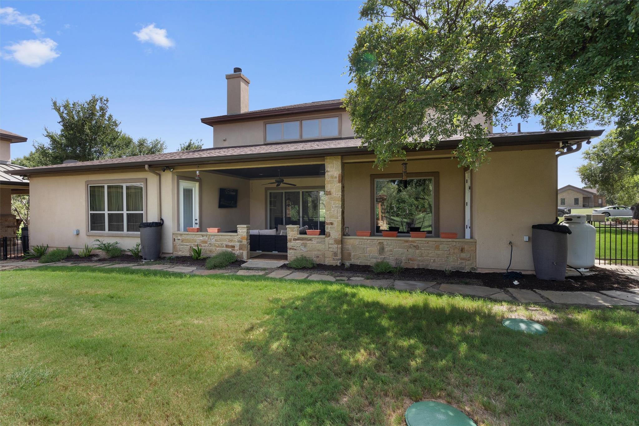 304 Pheasant Meadow Mdw, Liberty Hill, TX 78642