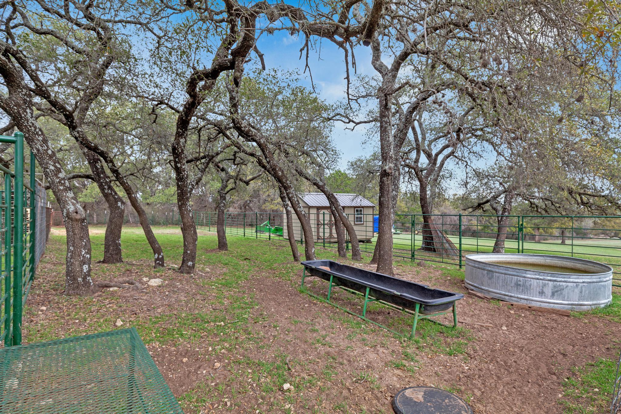 117 County Road 407, Spicewood, TX 78669