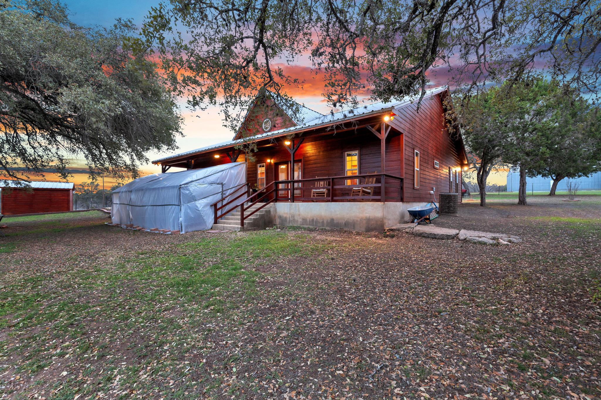 117 County Road 407, Spicewood, TX 78669