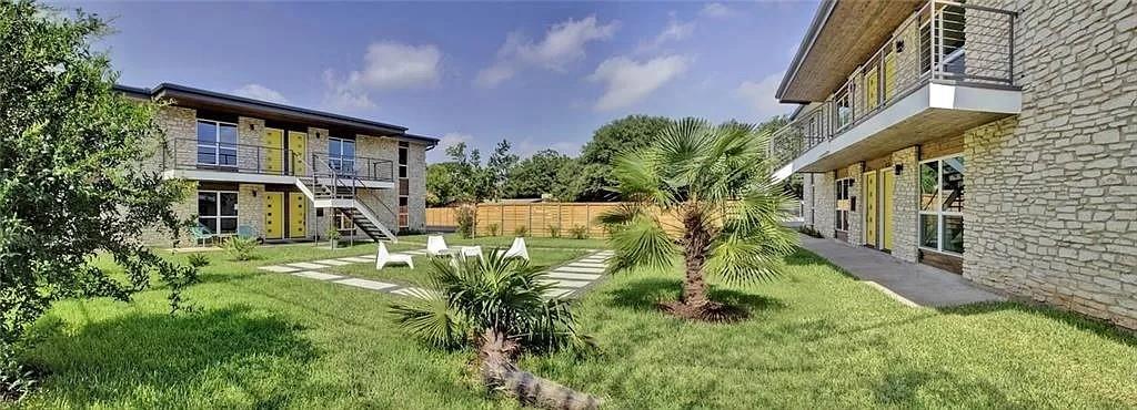 8603 Putnam Dr # 201, Austin, TX 78757