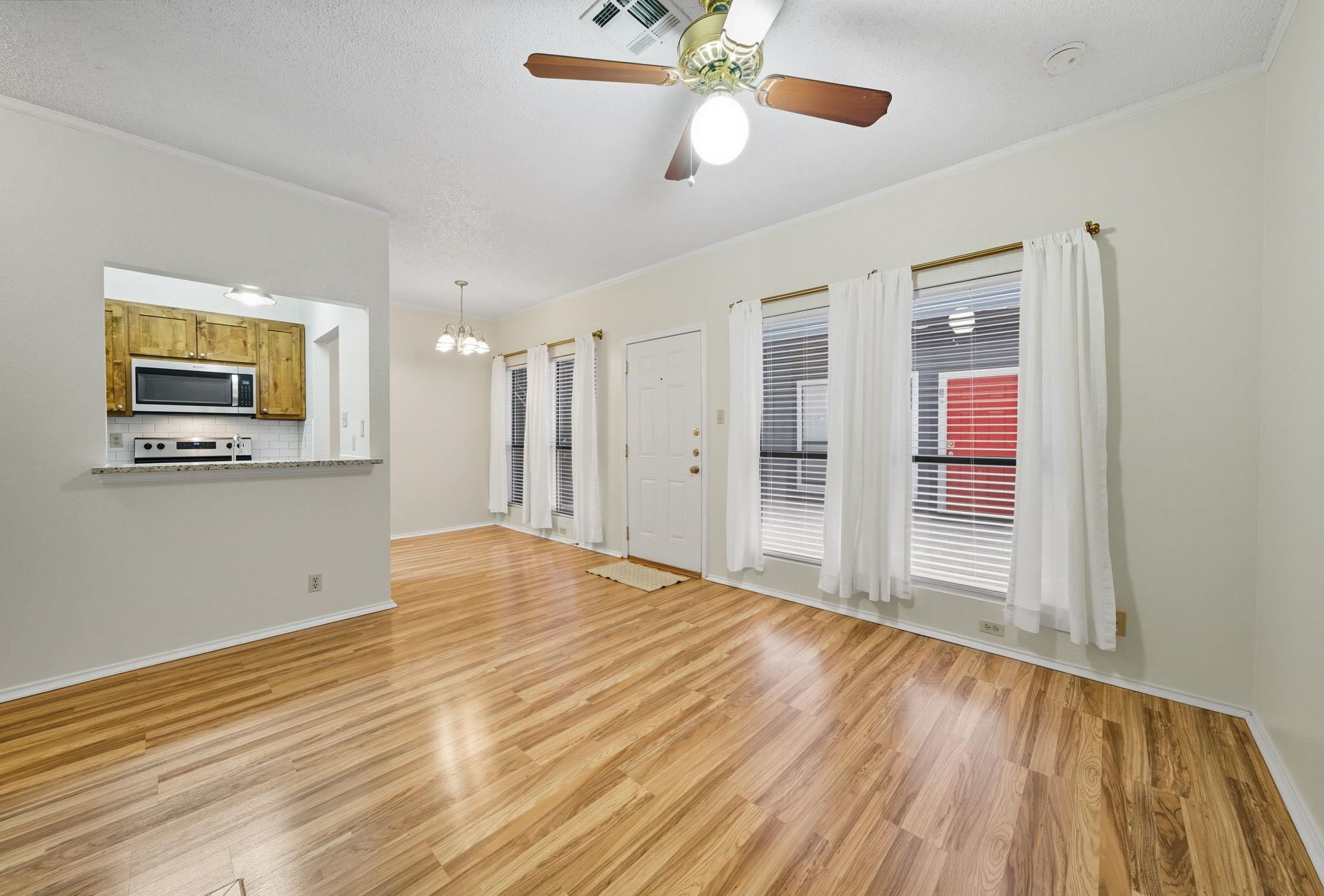 2804 Rio Grande St # 205, Austin, TX 78705