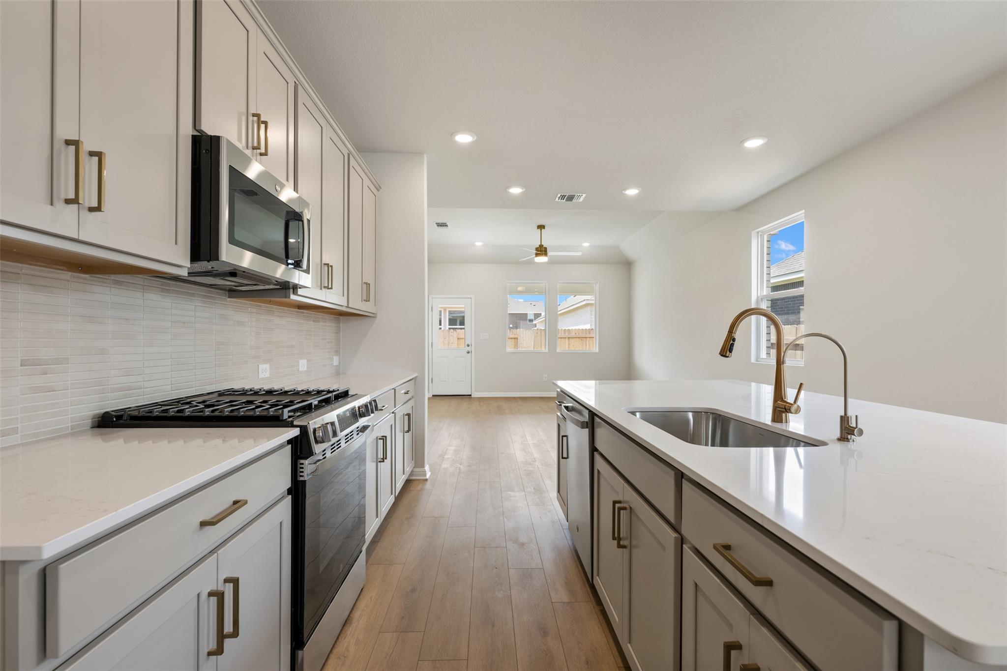 108 Lions Tail Cv, San Marcos, TX 78666