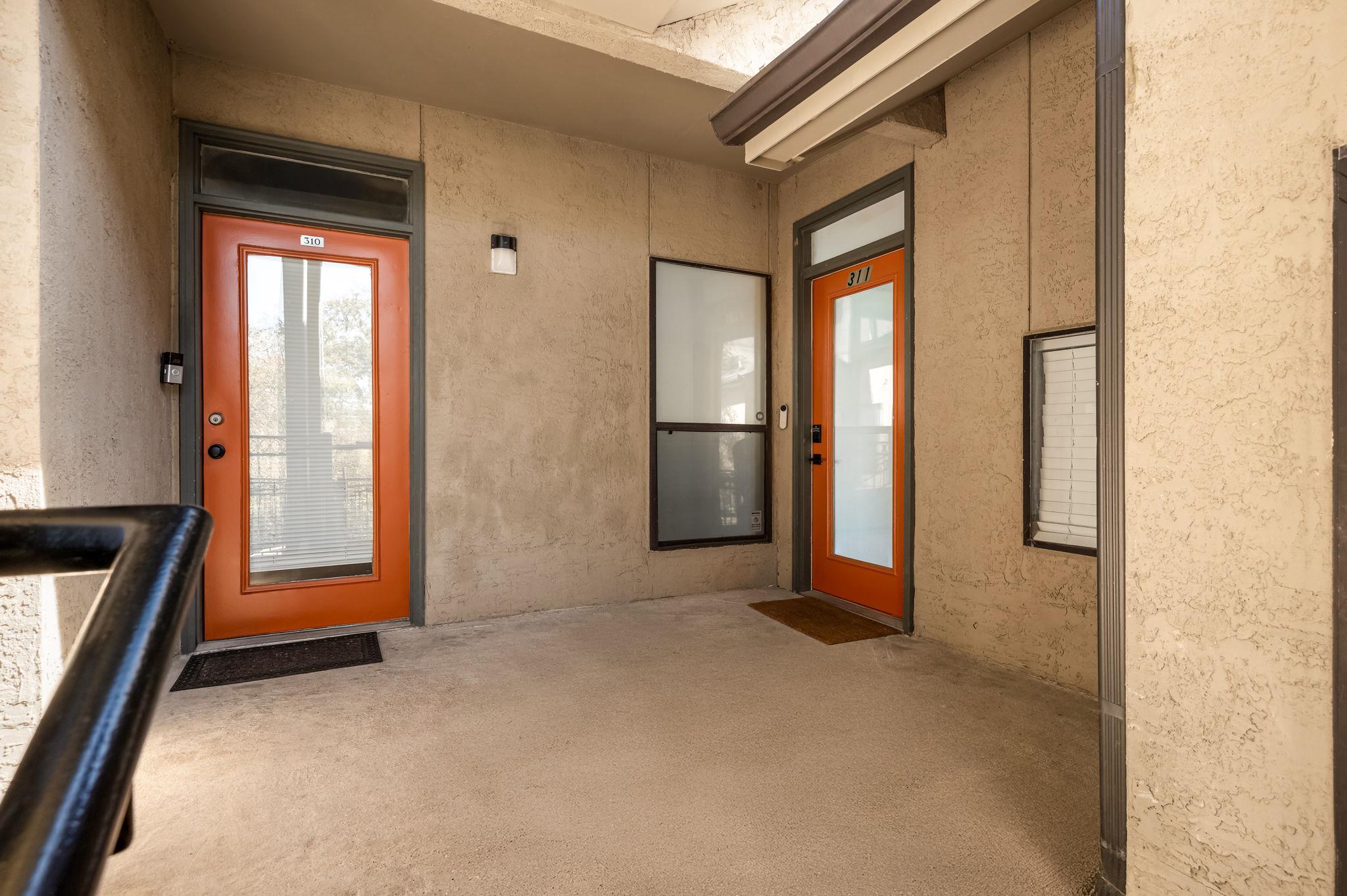 1910 Robbins Pl # 311, Austin, TX 78705