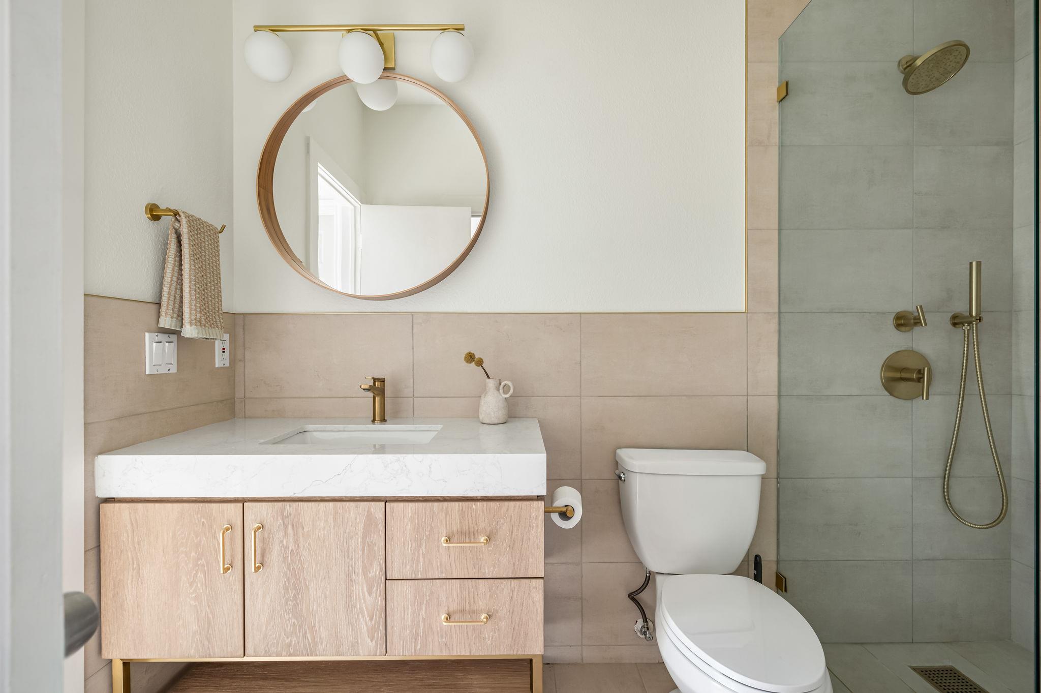 1910 Robbins Pl # 311, Austin, TX 78705