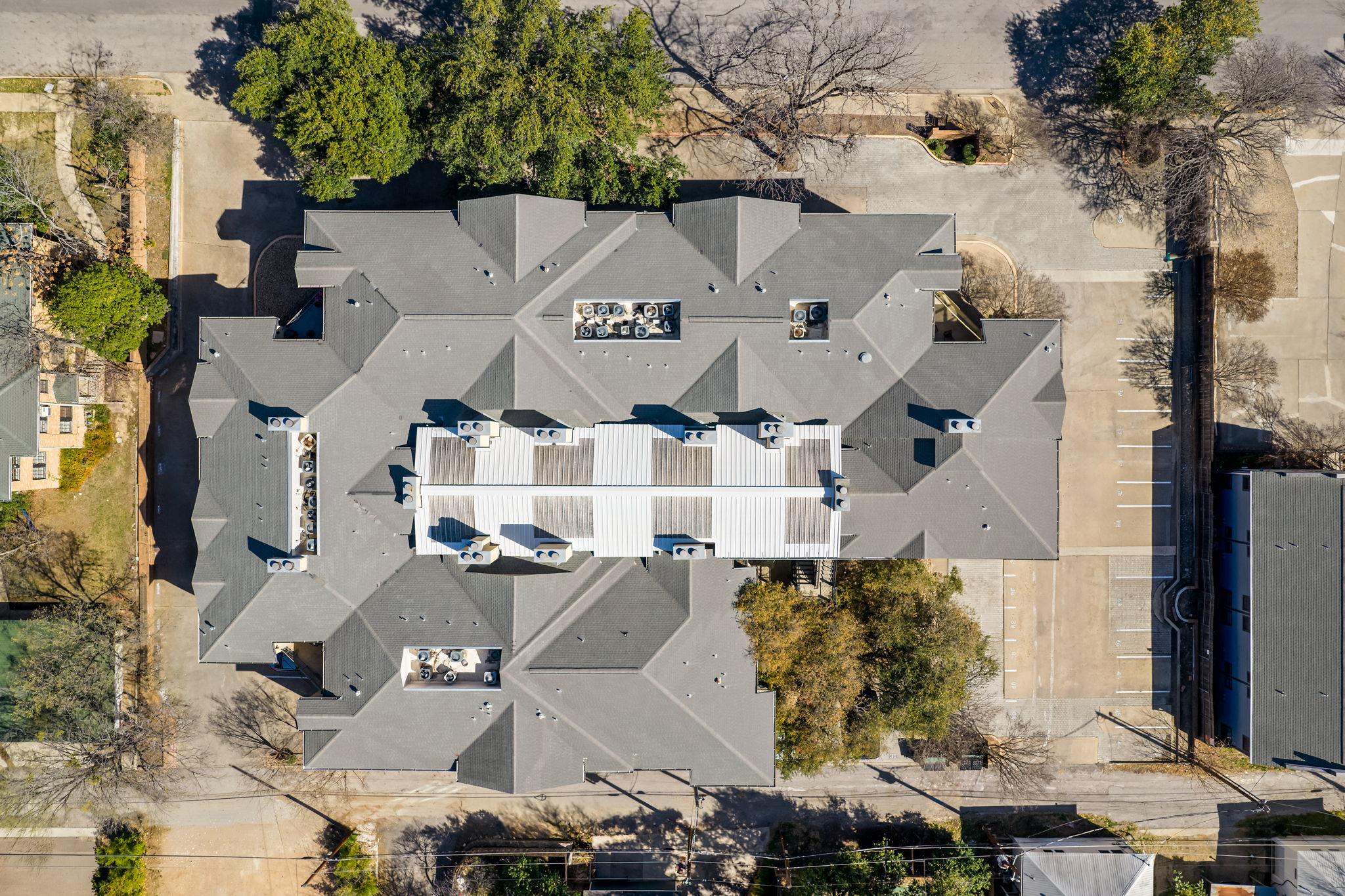 1910 Robbins Pl # 311, Austin, TX 78705