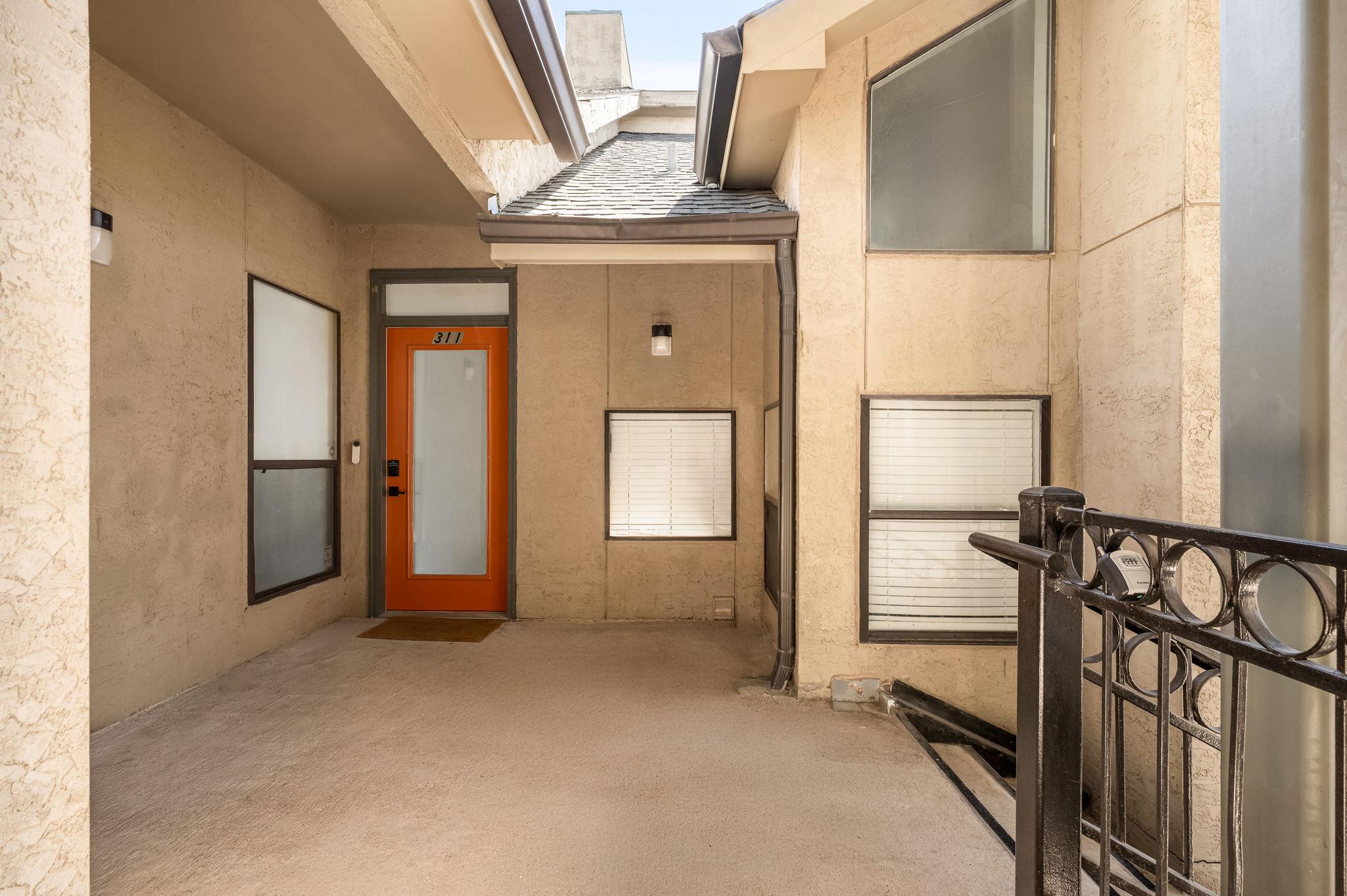 1910 Robbins Pl # 311, Austin, TX 78705