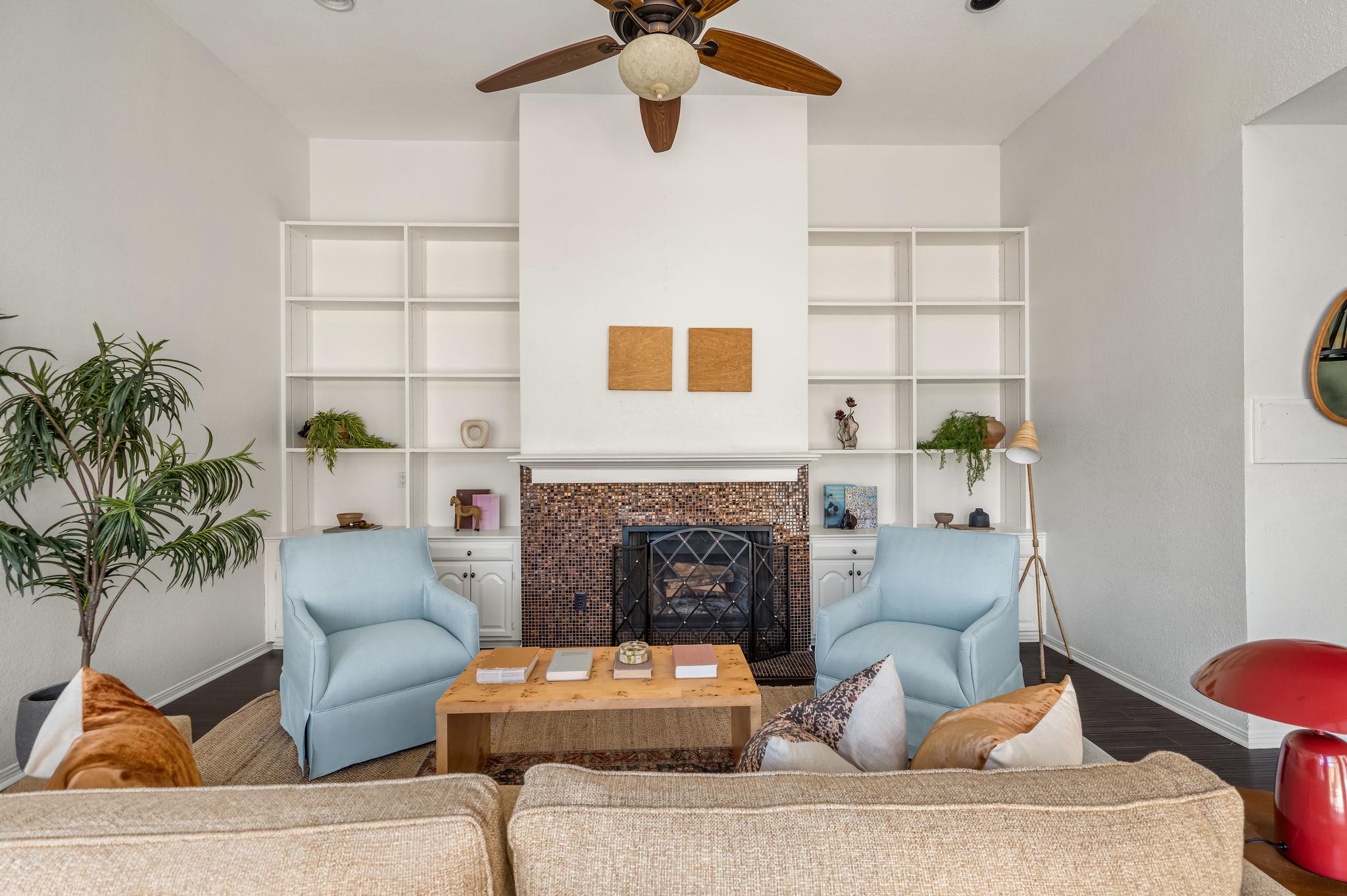 1910 Robbins Pl # 311, Austin, TX 78705