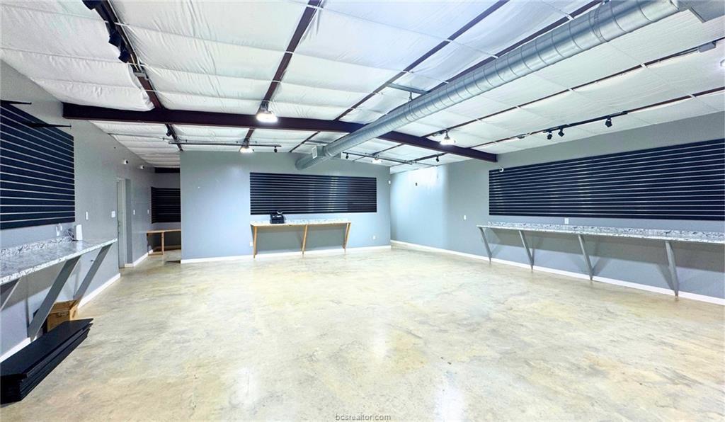 409 N Stone Street, Caldwell, TX 77836