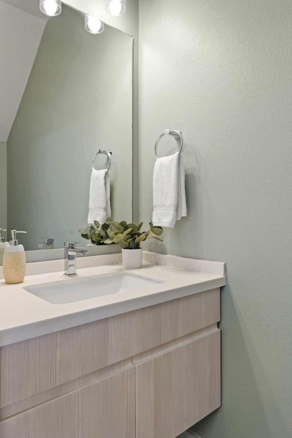 7805 Cooper Ln # 401, Austin, TX 78745