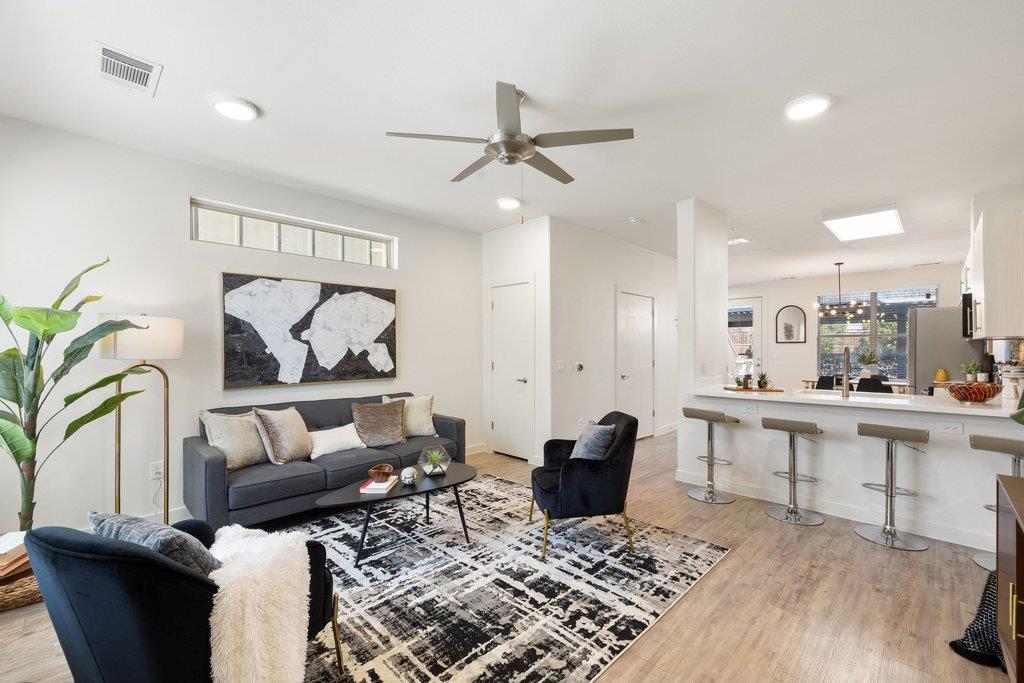 7805 Cooper Ln # 401, Austin, TX 78745