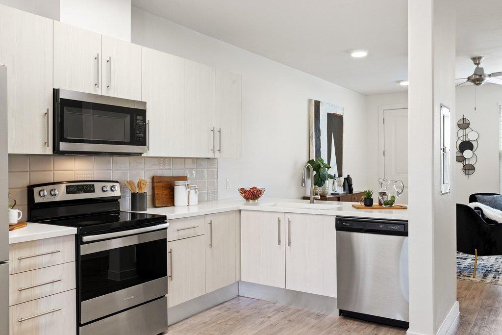 7805 Cooper Ln # 401, Austin, TX 78745