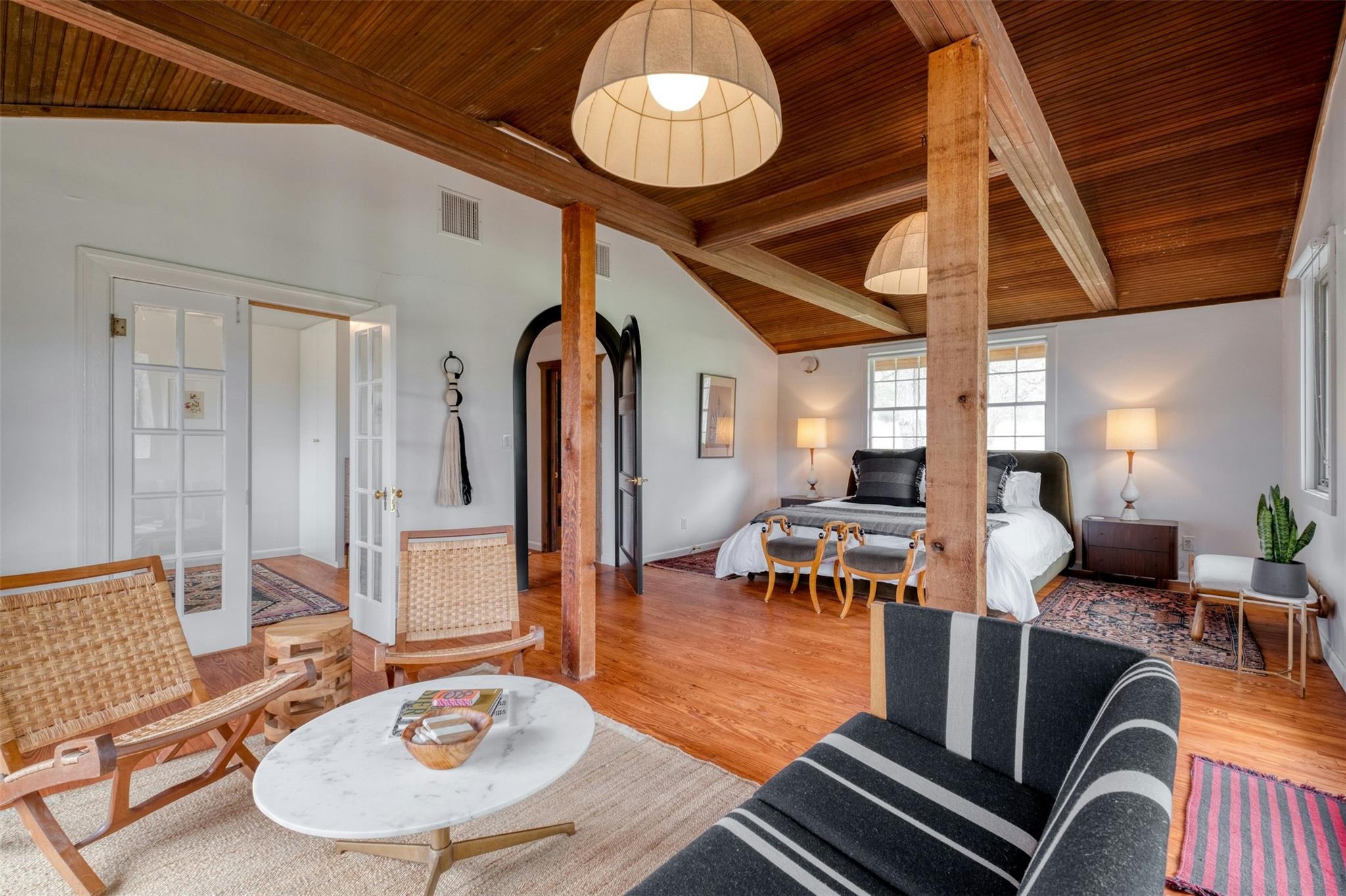 317 Walnut Creek Rd, Bastrop, TX 78602