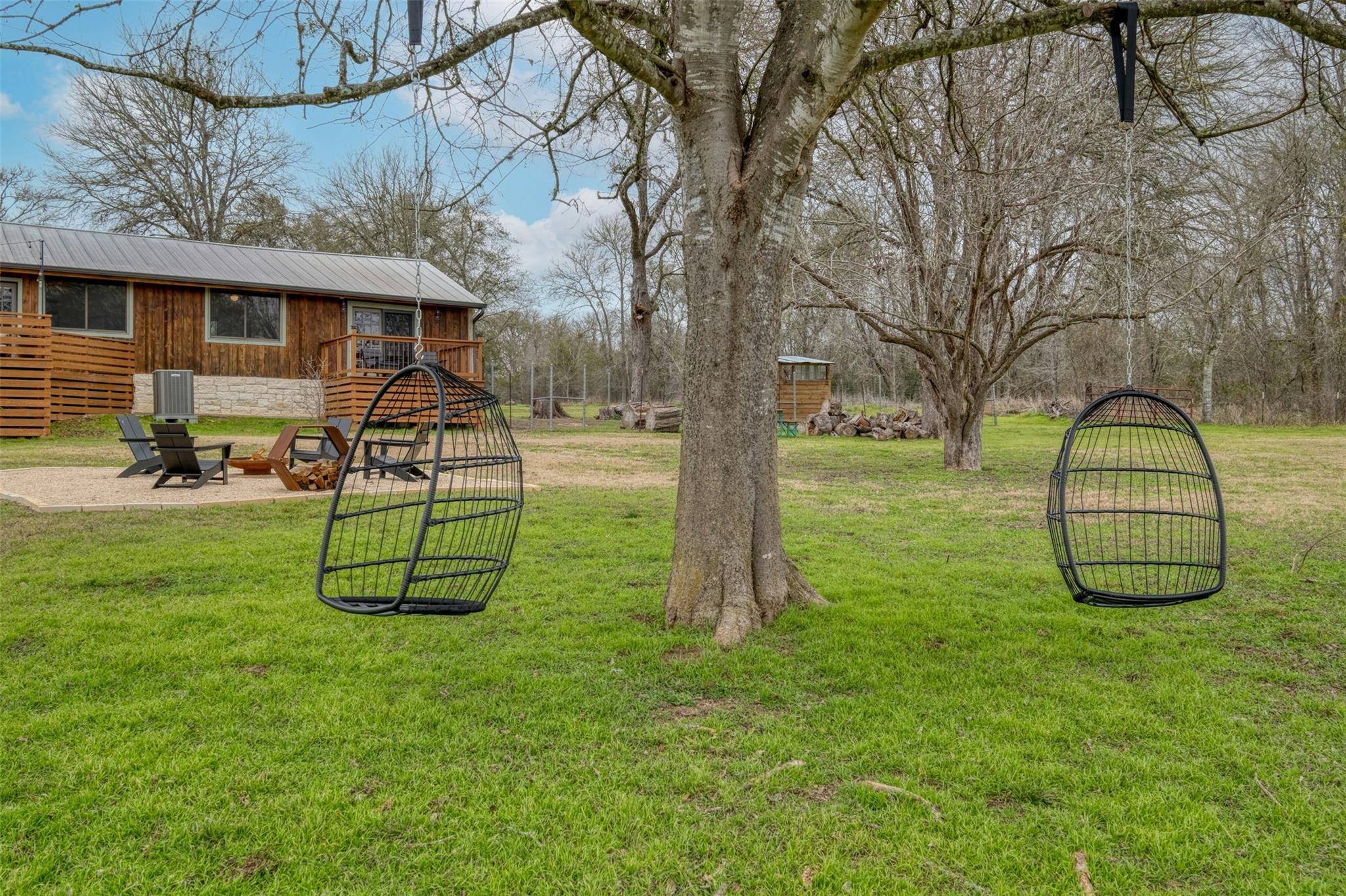 317 Walnut Creek Rd, Bastrop, TX 78602