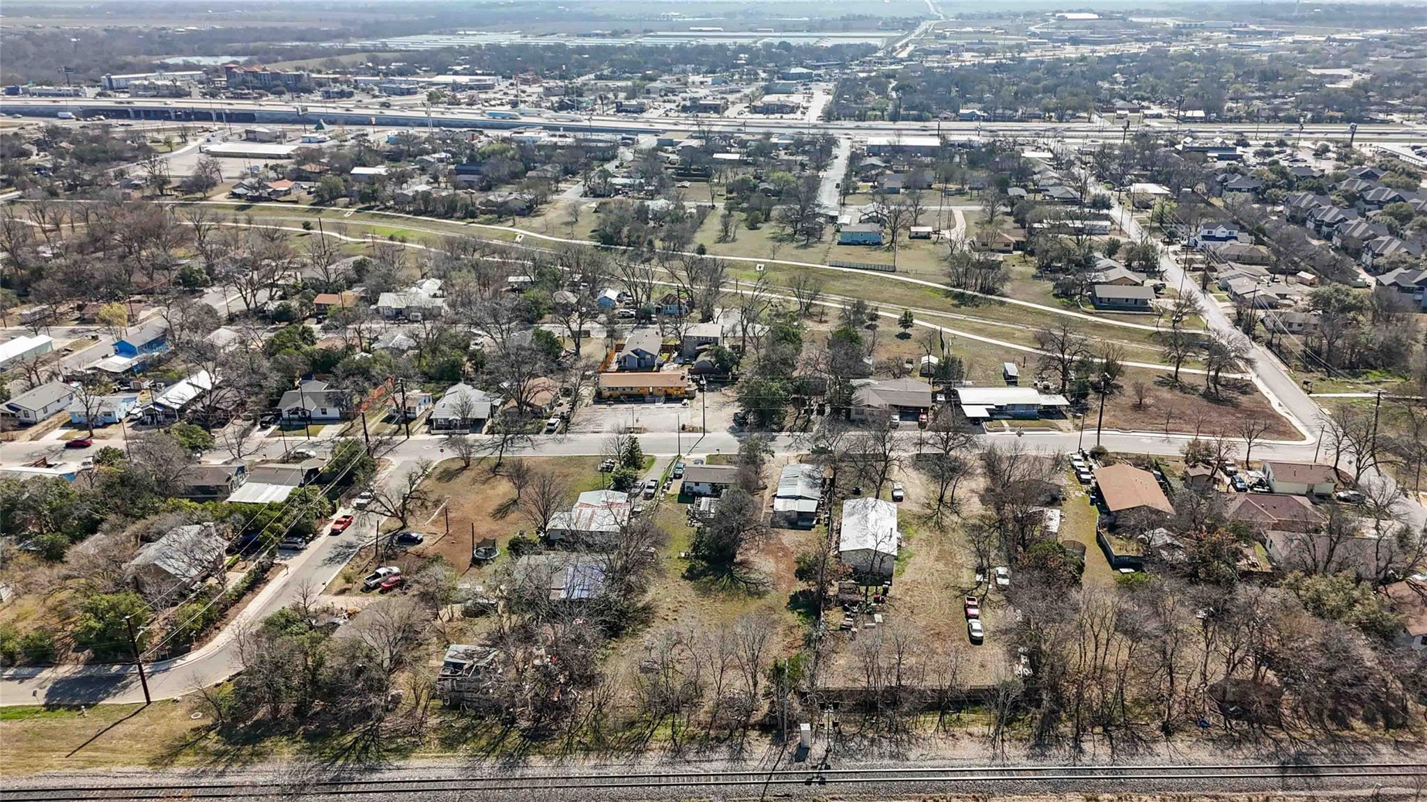 814 Alabama St, San Marcos, TX 78666