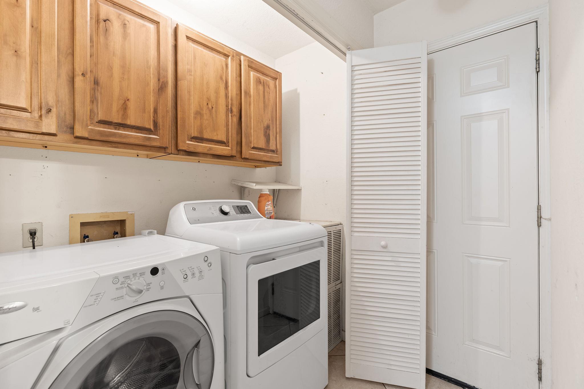 61 Family Cir, Hutto, TX 78634