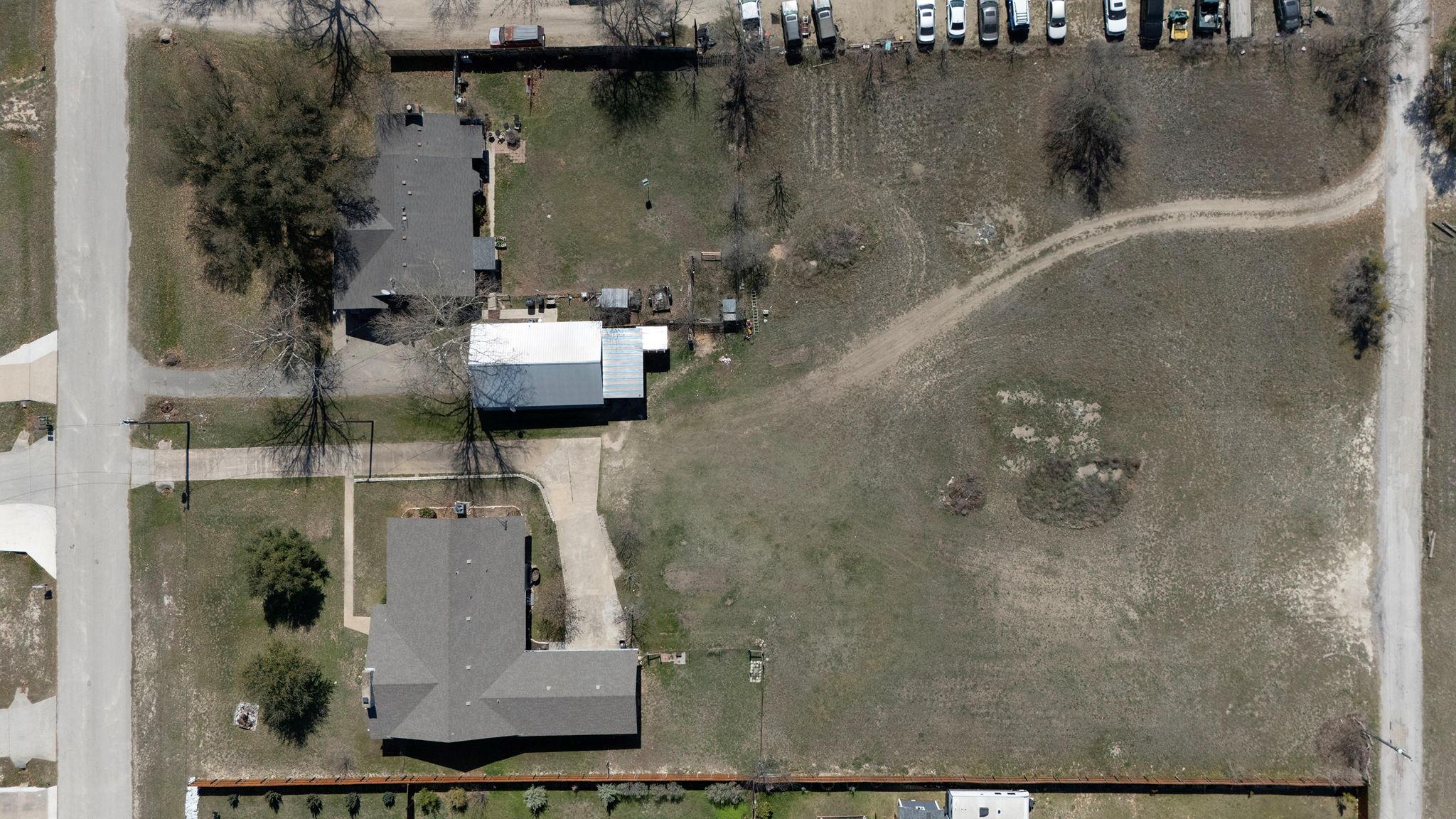 61 Family Cir, Hutto, TX 78634