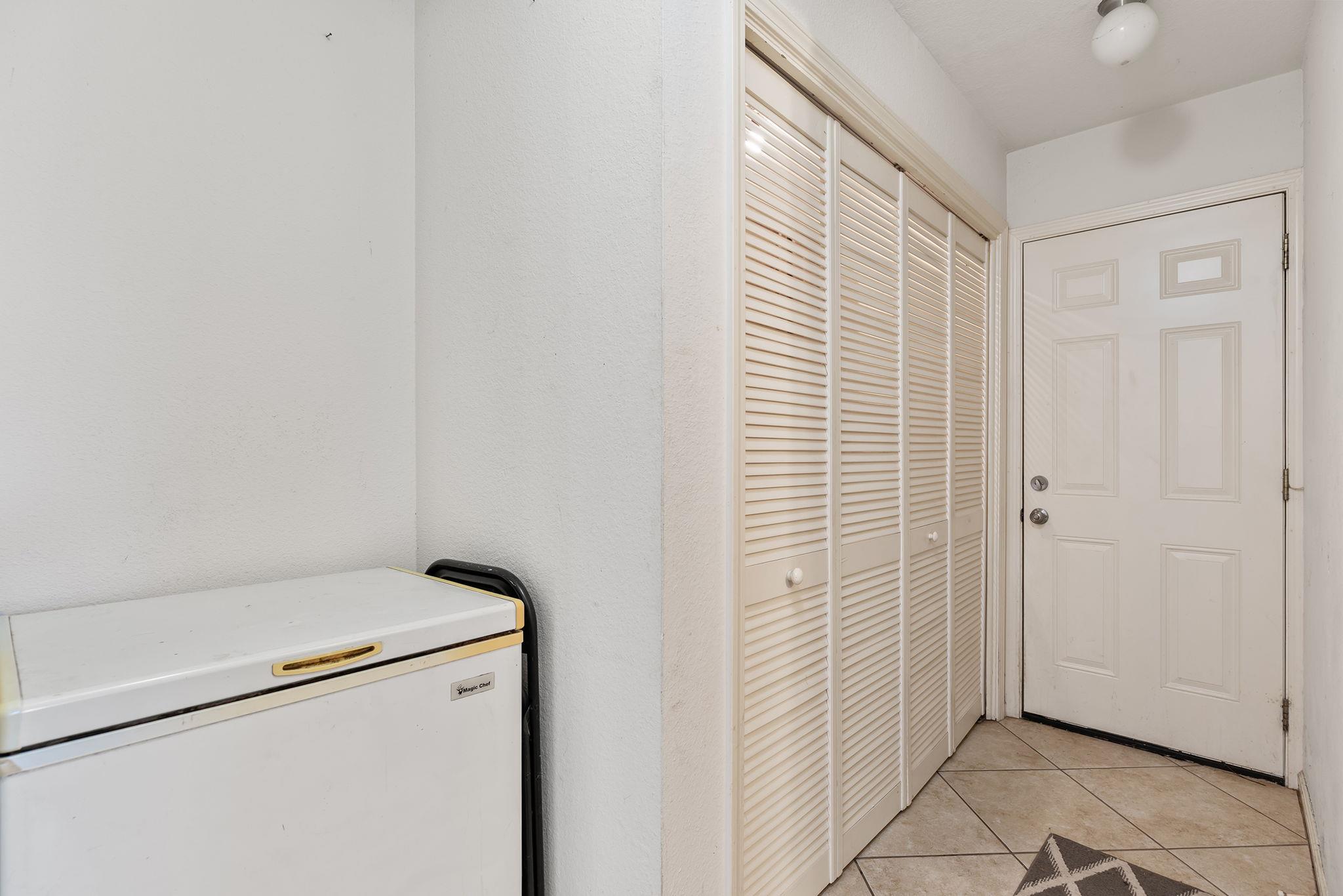 61 Family Cir, Hutto, TX 78634