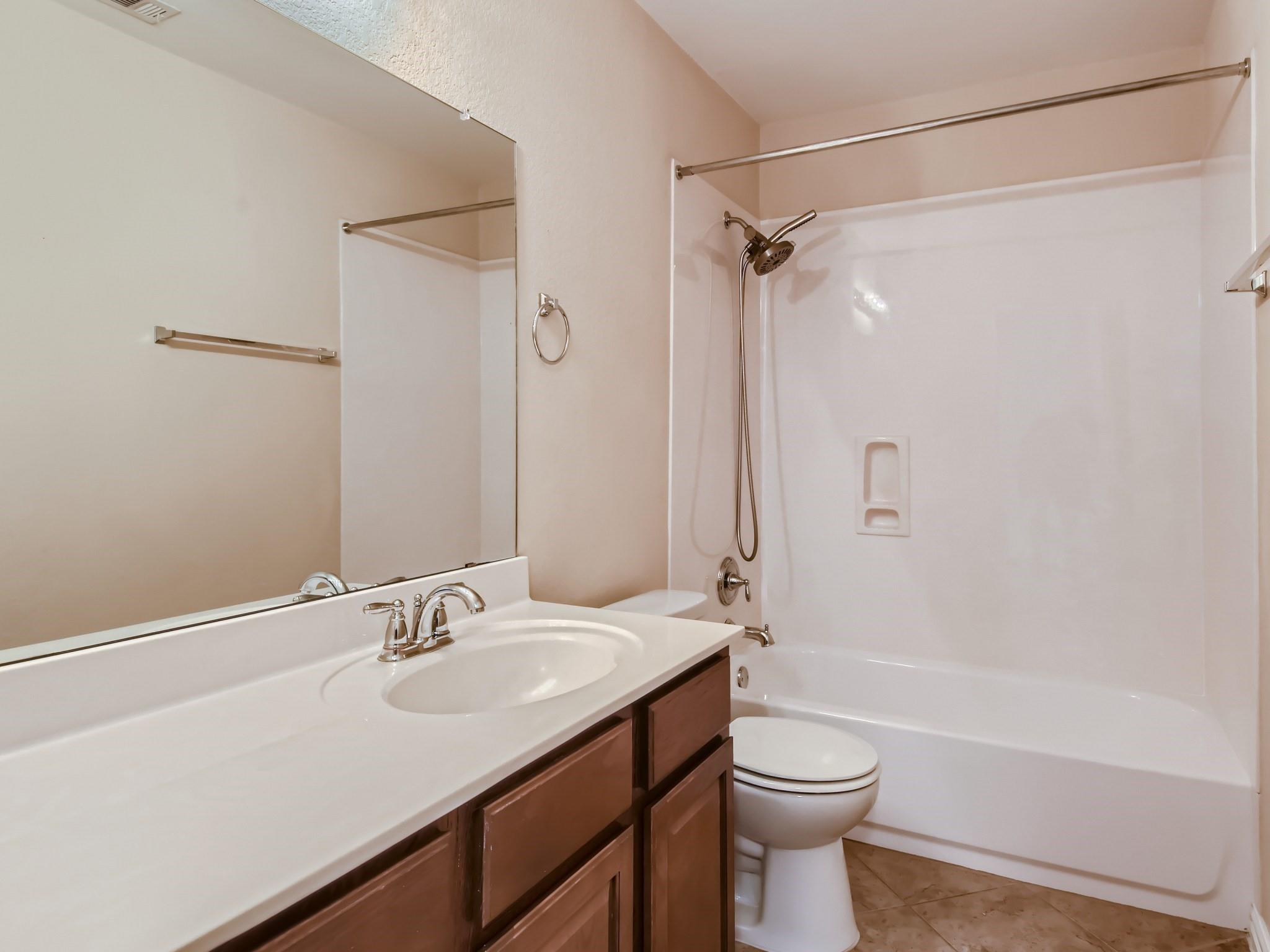 2016 Mary Ella Dr, Leander, TX 78641