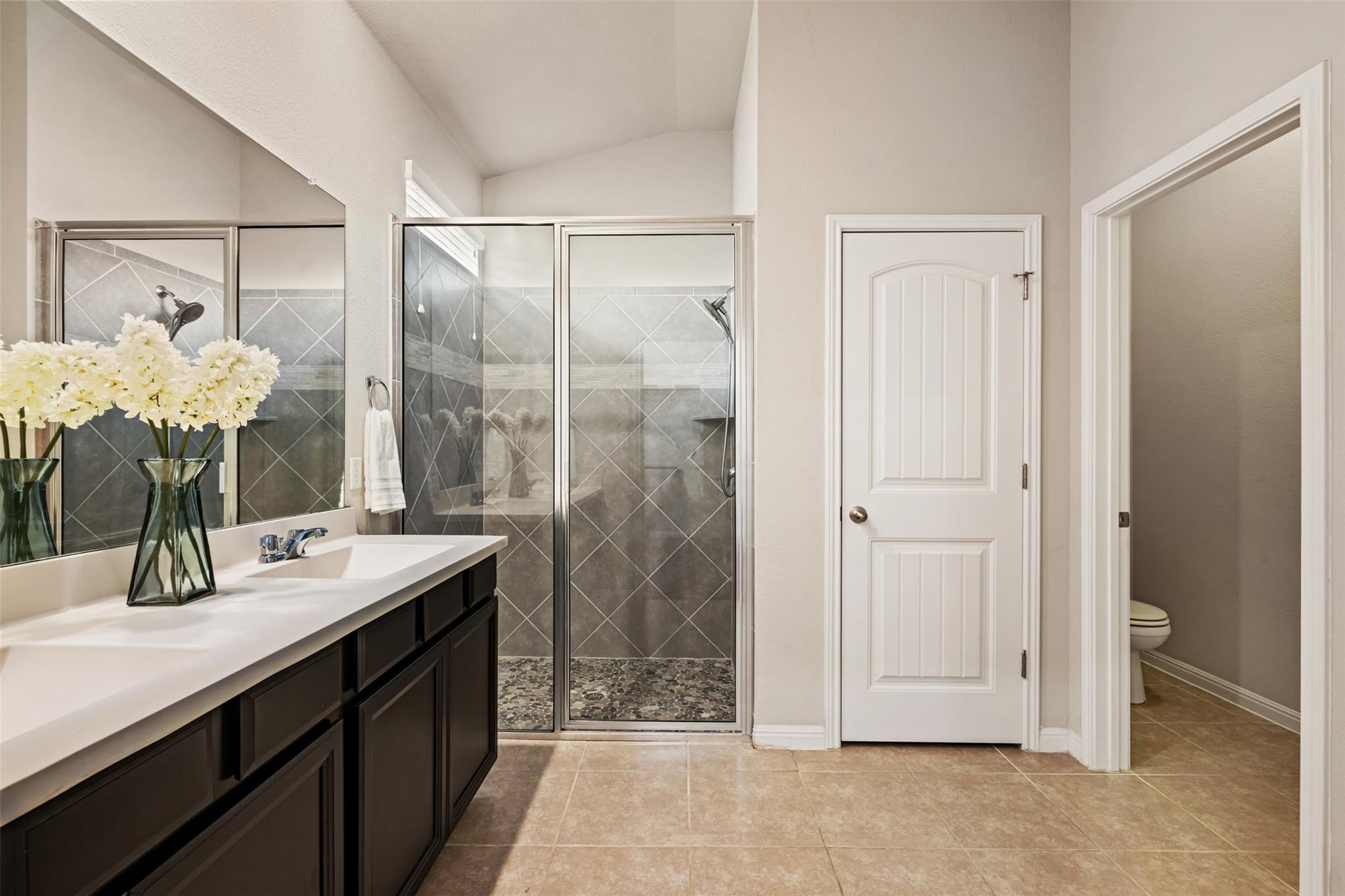 8121 Rosano St, Round Rock, TX 78665