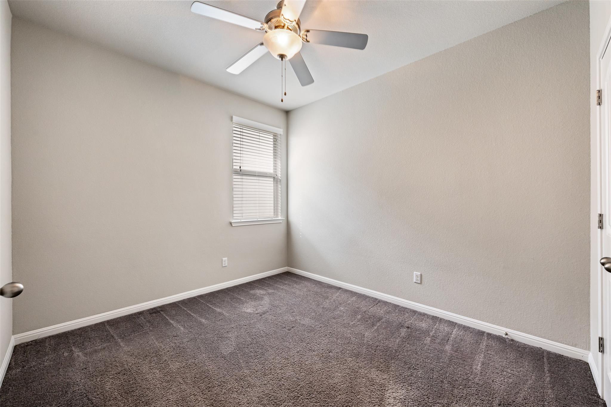 8121 Rosano St, Round Rock, TX 78665