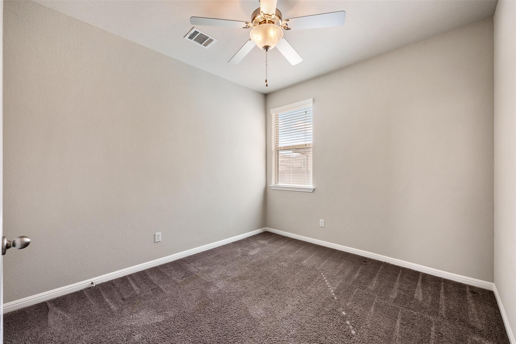 8121 Rosano St, Round Rock, TX 78665