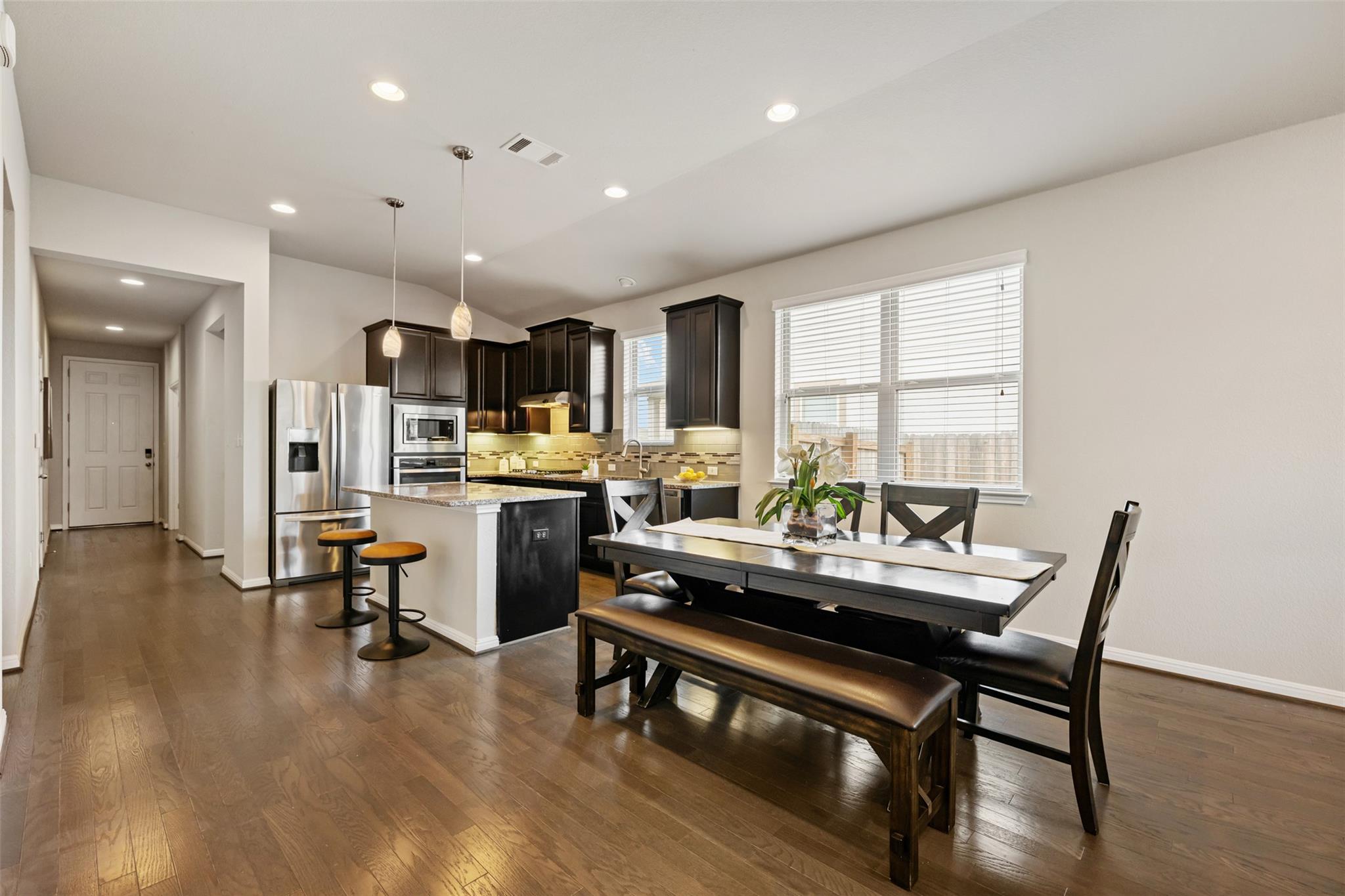 8121 Rosano St, Round Rock, TX 78665