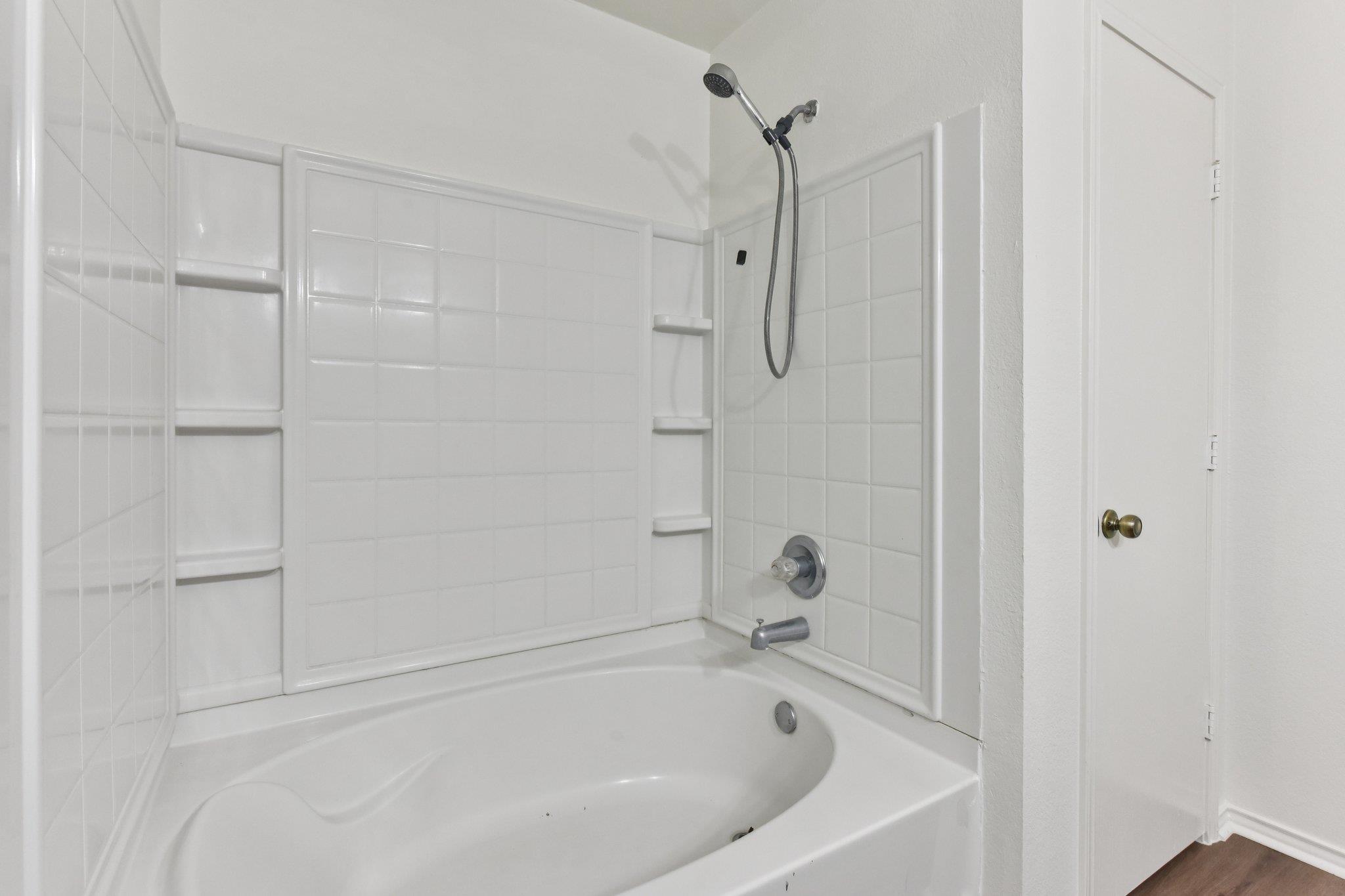 101 Bandara Woods Blvd, Elgin, TX 78621