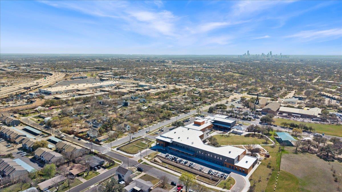 8017 Lazy Ln, Austin, TX 78757