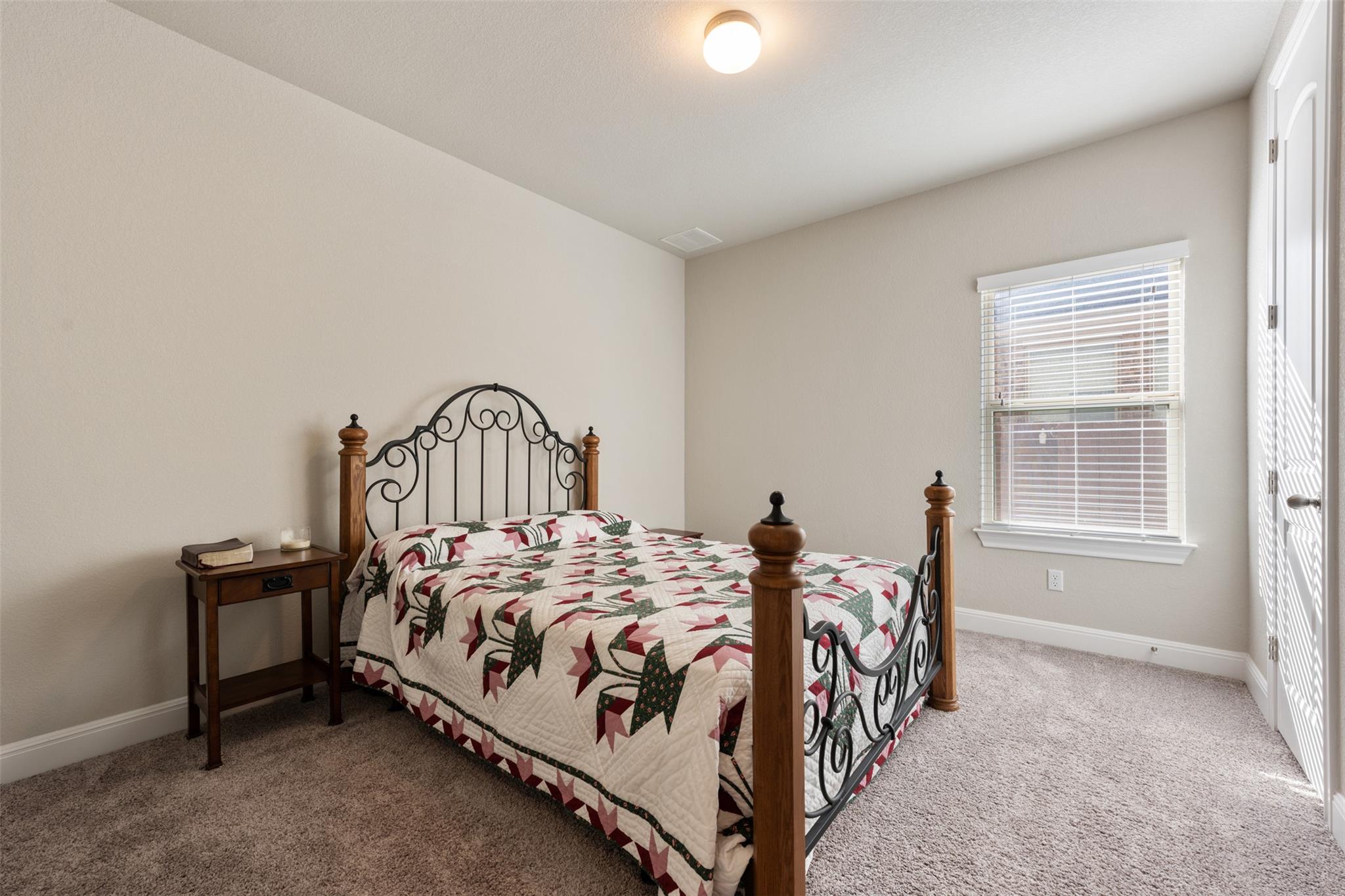 2913 Mossy Springs Dr, Leander, TX 78641