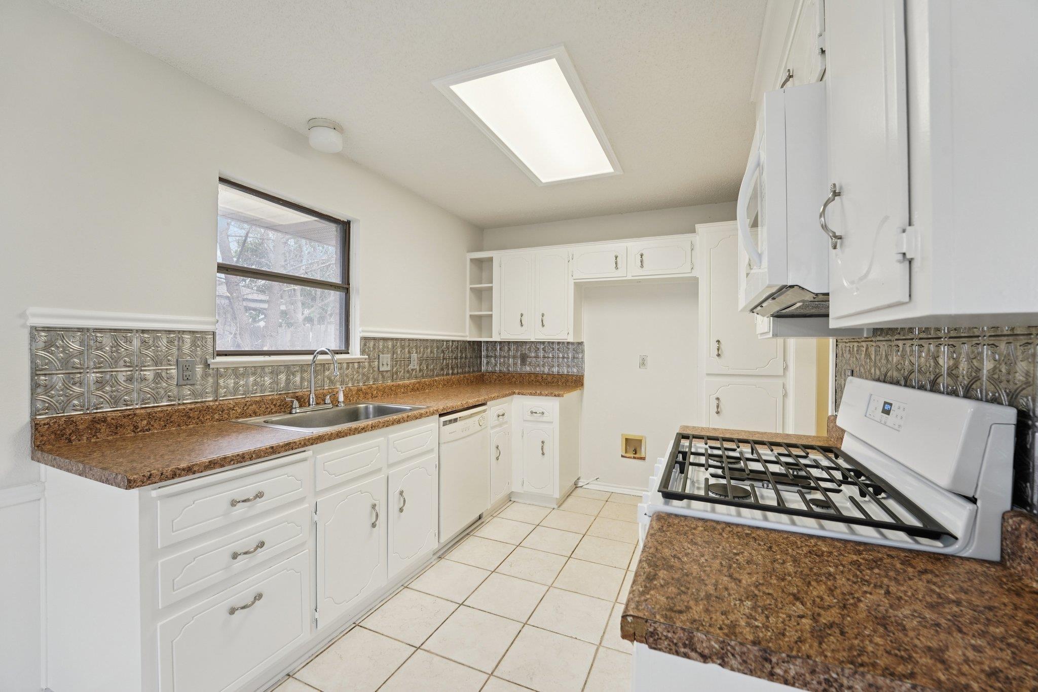 3213 Forest Hill Dr, Killeen, TX 76542