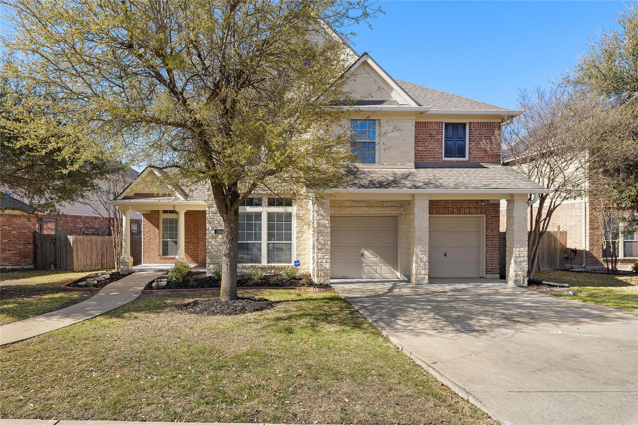 1104 Bethpage Dr, Hutto, TX 78634