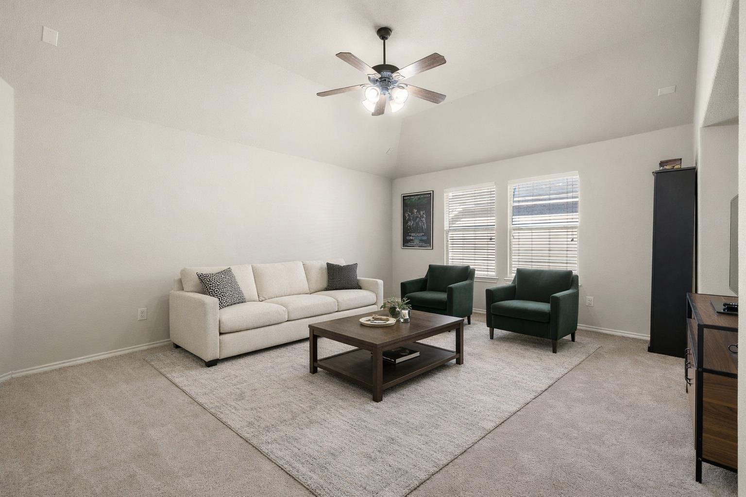 1104 Bethpage Dr, Hutto, TX 78634