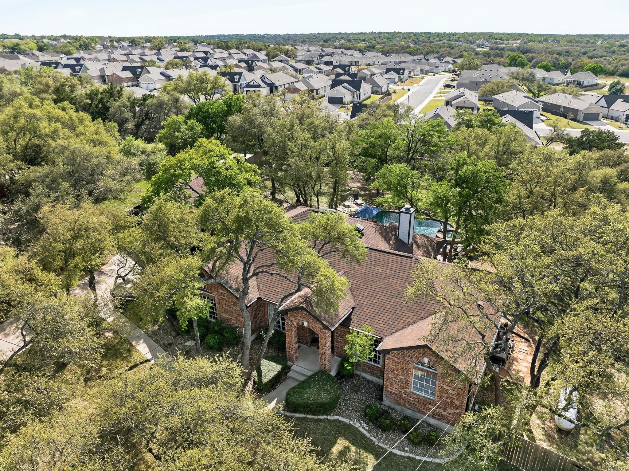 137 Ridgewood Cv, Georgetown, TX 78633