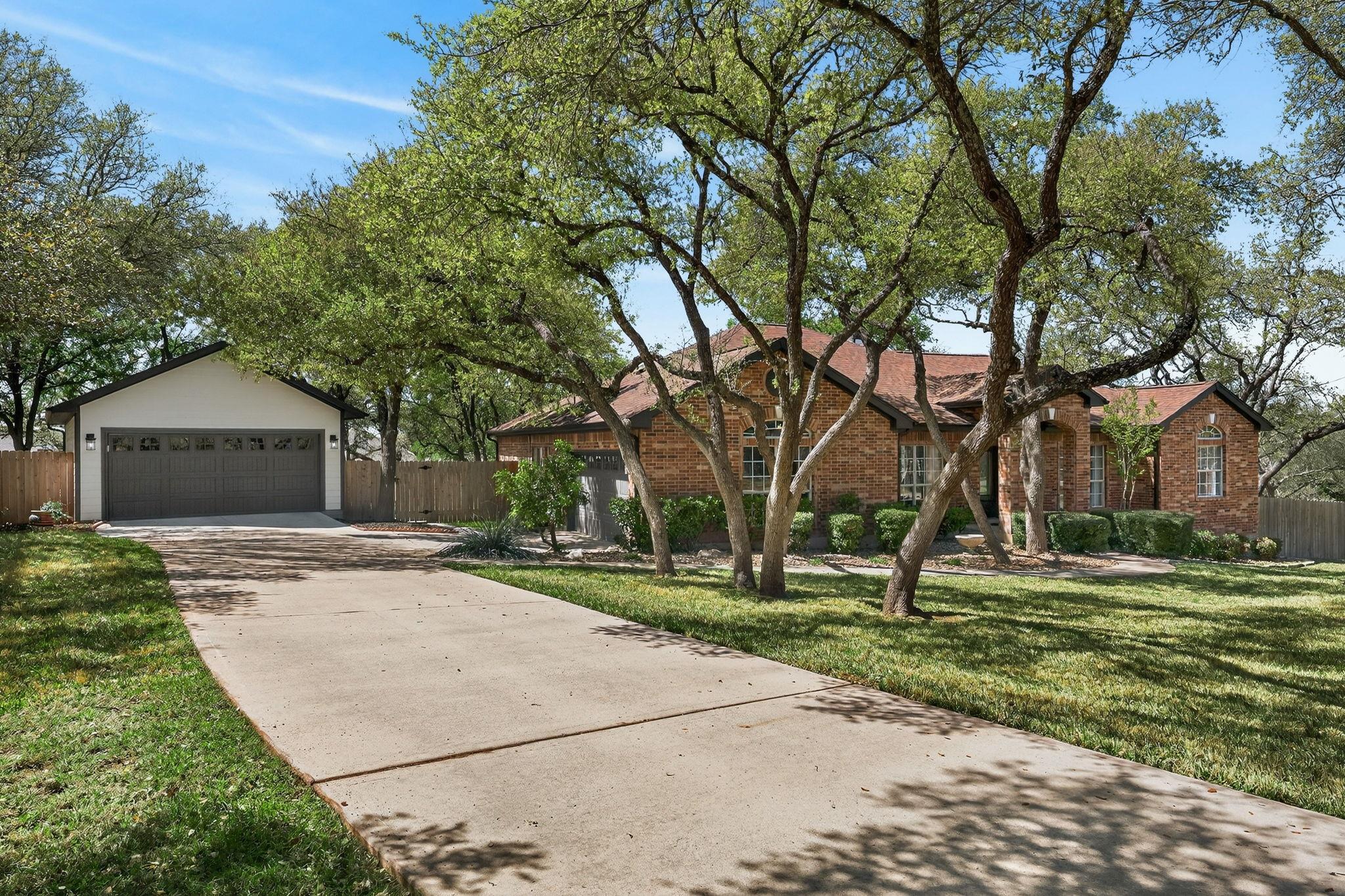 137 Ridgewood Cv, Georgetown, TX 78633