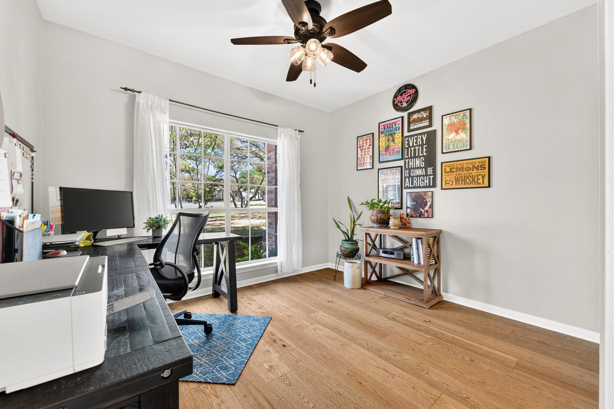 137 Ridgewood Cv, Georgetown, TX 78633