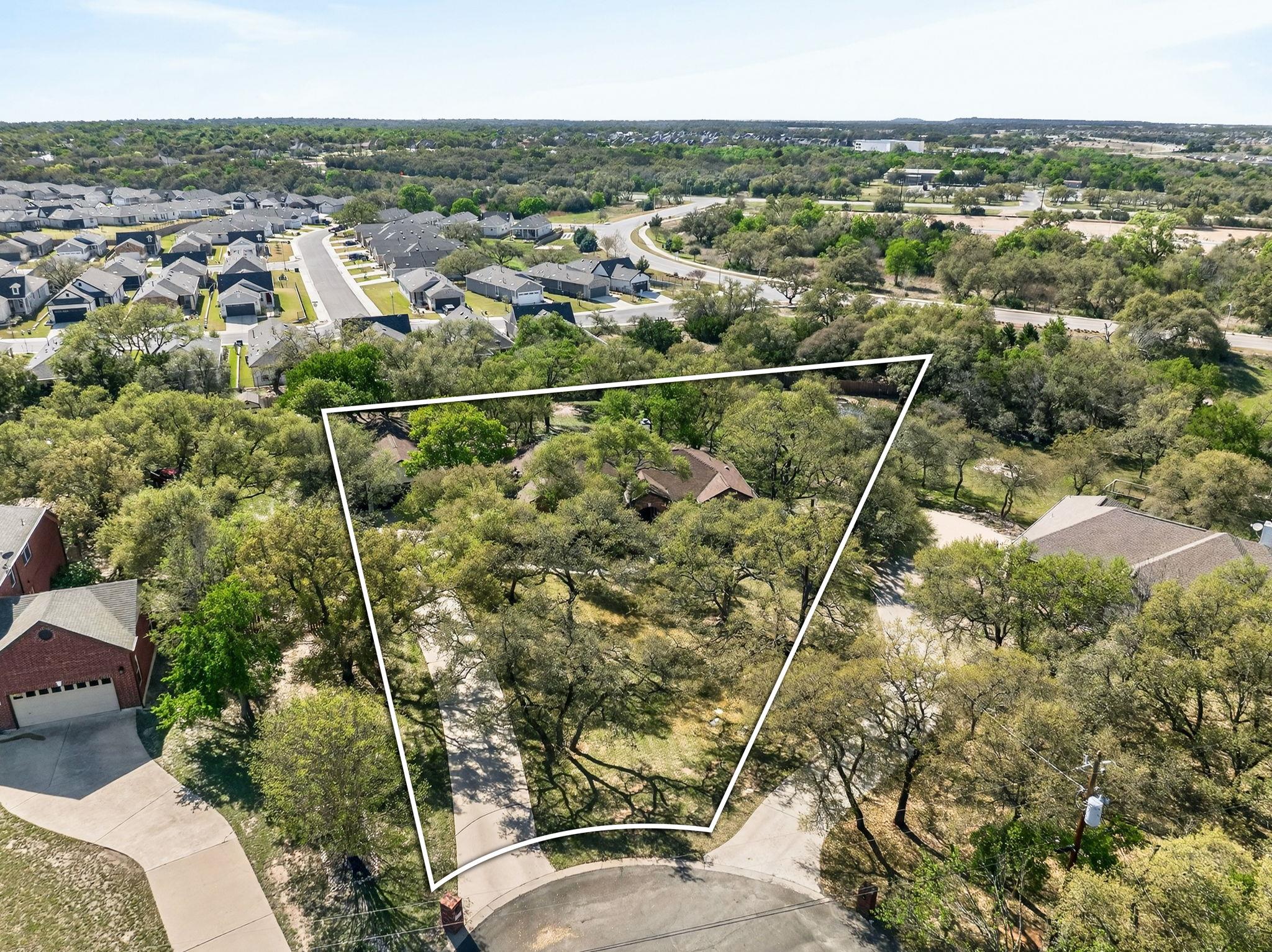 137 Ridgewood Cv, Georgetown, TX 78633