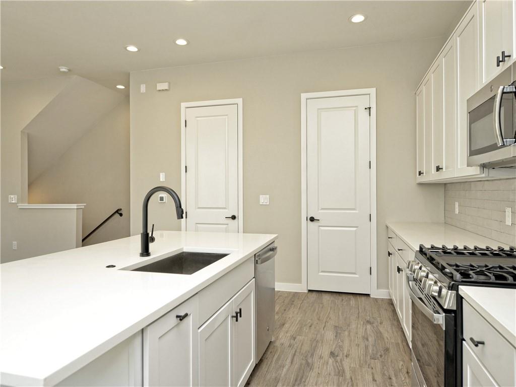 3809 Valley View Rd # 15, Austin, TX 78704