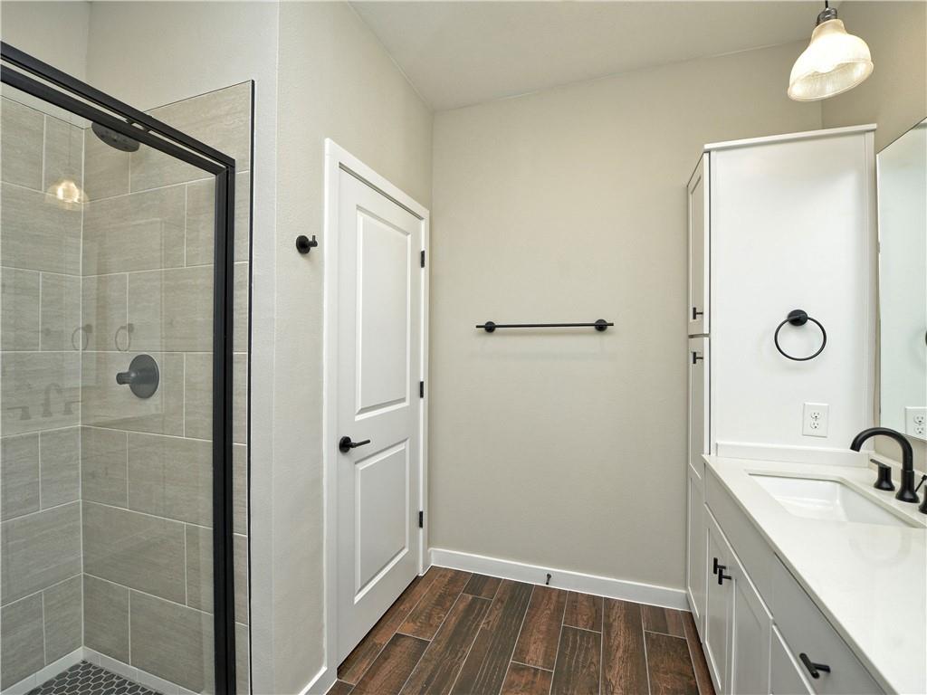 3809 Valley View Rd # 15, Austin, TX 78704