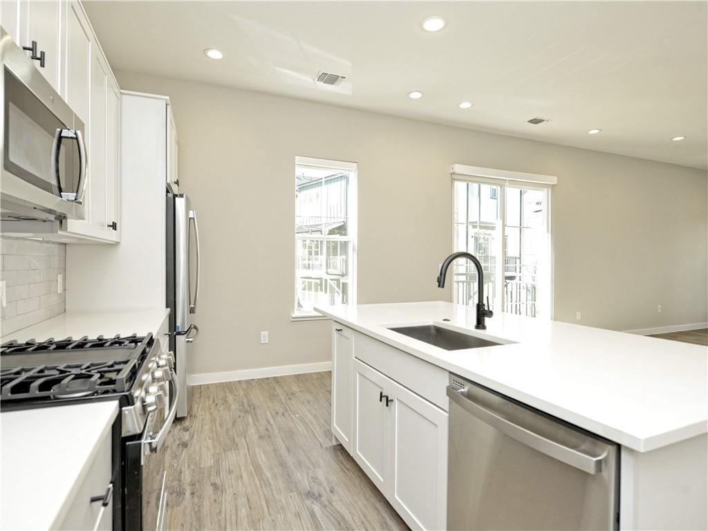 3809 Valley View Rd # 15, Austin, TX 78704