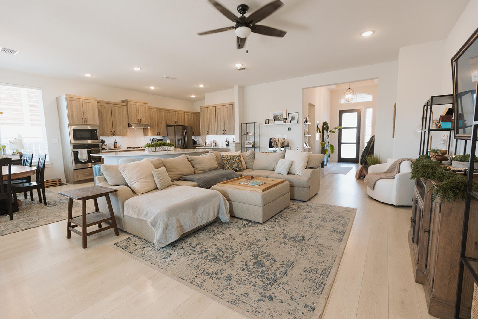 808 Karst Cv, Georgetown, TX 78628