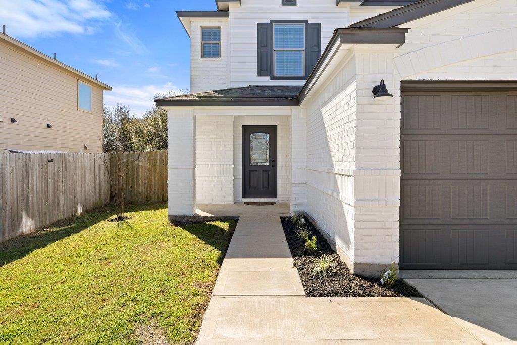 509 Estes Park, Taylor, TX 76574