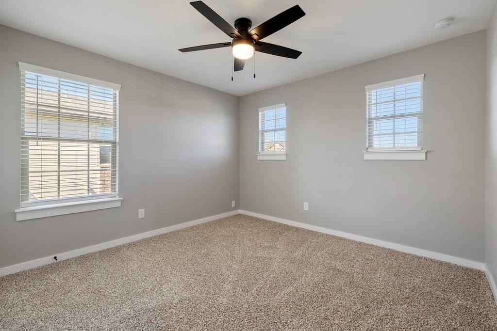 509 Estes Park, Taylor, TX 76574